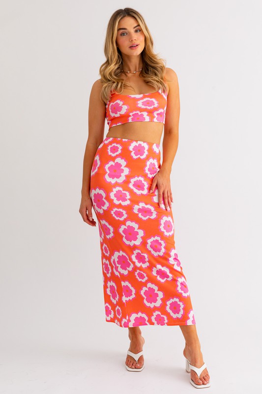 Tropical Burst Cropped Tank Top