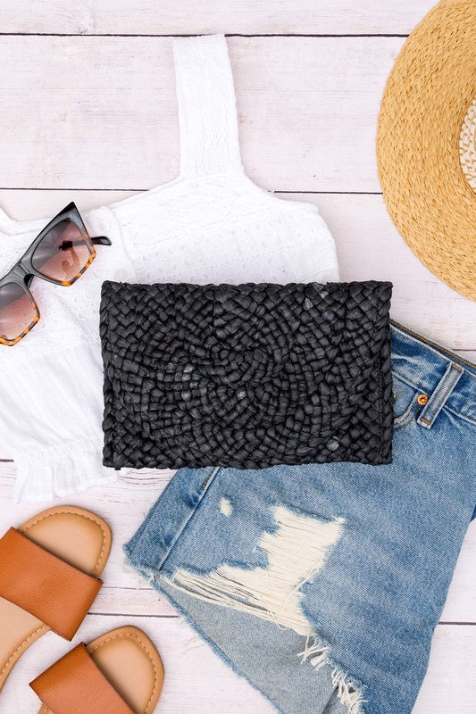 Vacay Vibes Fold Over Straw Clutch