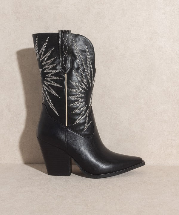 Emersyn Starburst Embroidered Western Boots