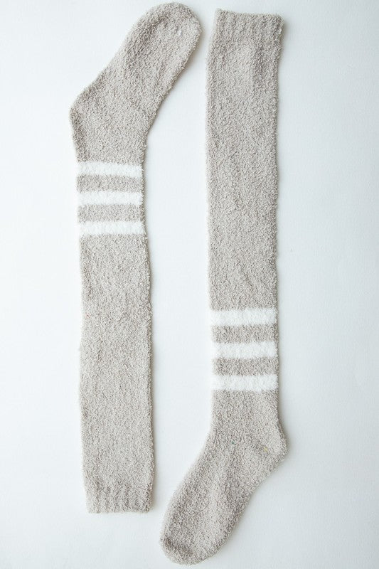 Knee-High Boucle Socks