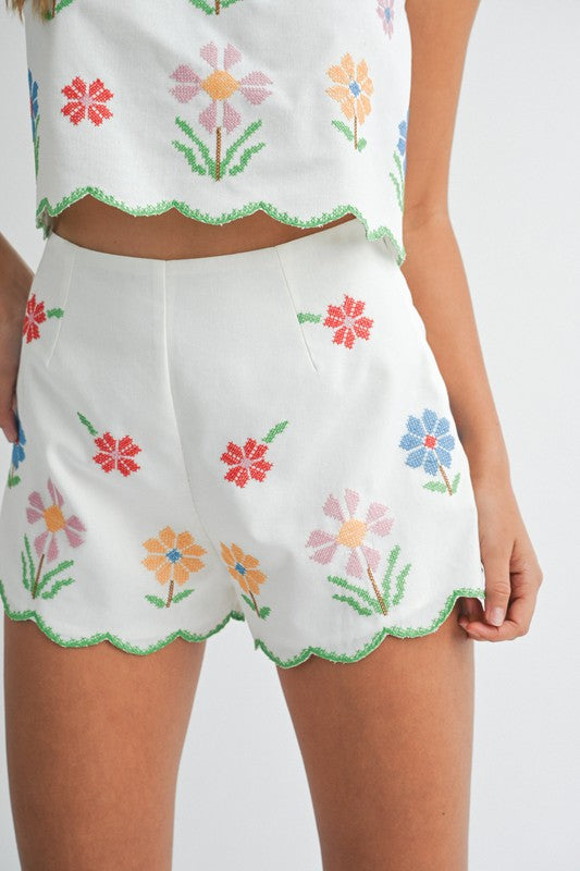 Linen Floral Scallop Breeze Shorts