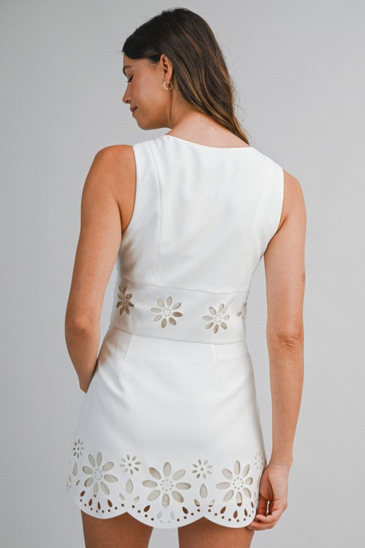 Carousel Afternoon Scallop Top