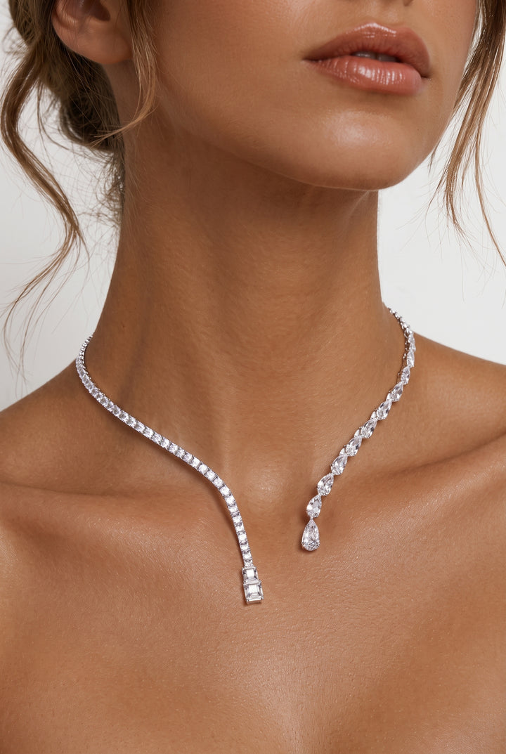 Champagne After Check-in Collar Necklace