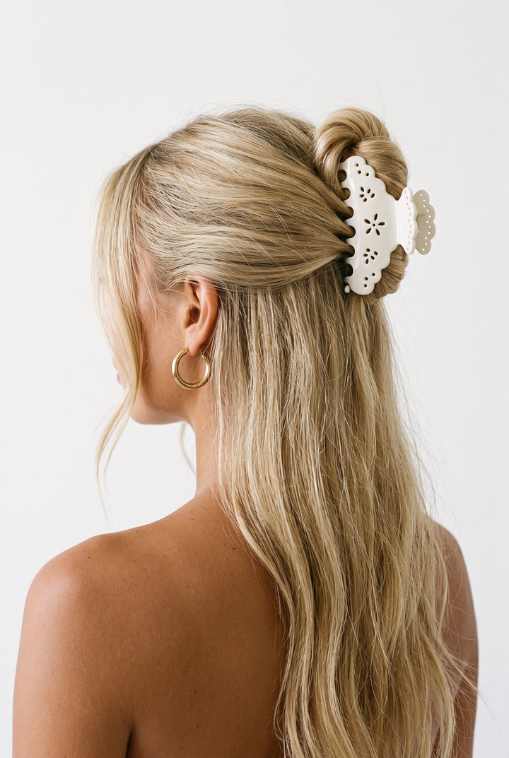 Italian Sunday Hair Claw