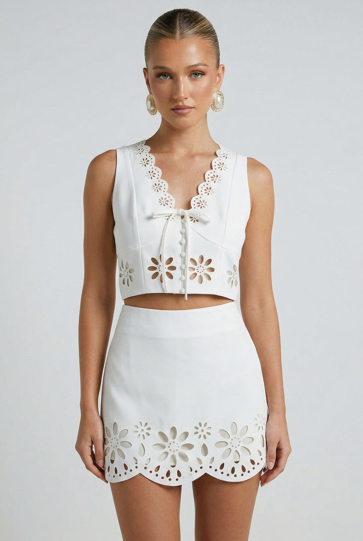Carousel Afternoon Scallop Top