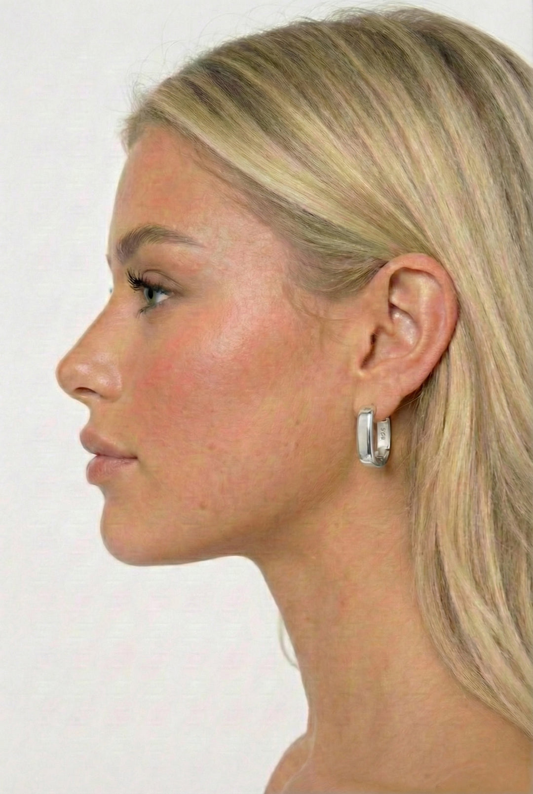 The Capsule Hoops