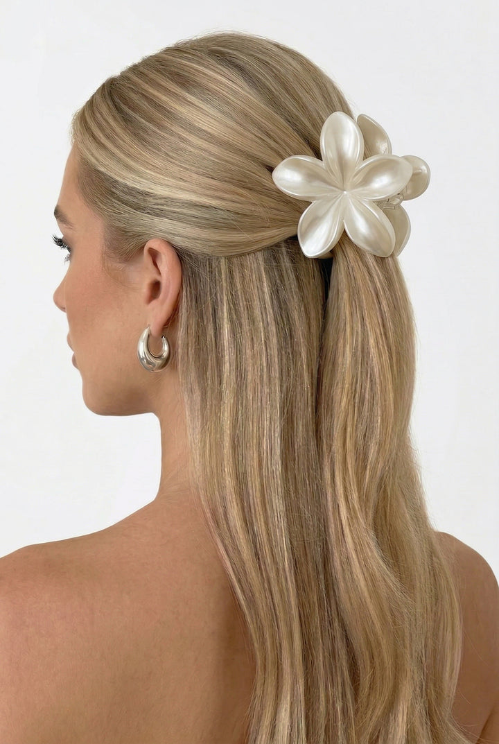 Pearl Flower Hair Clip