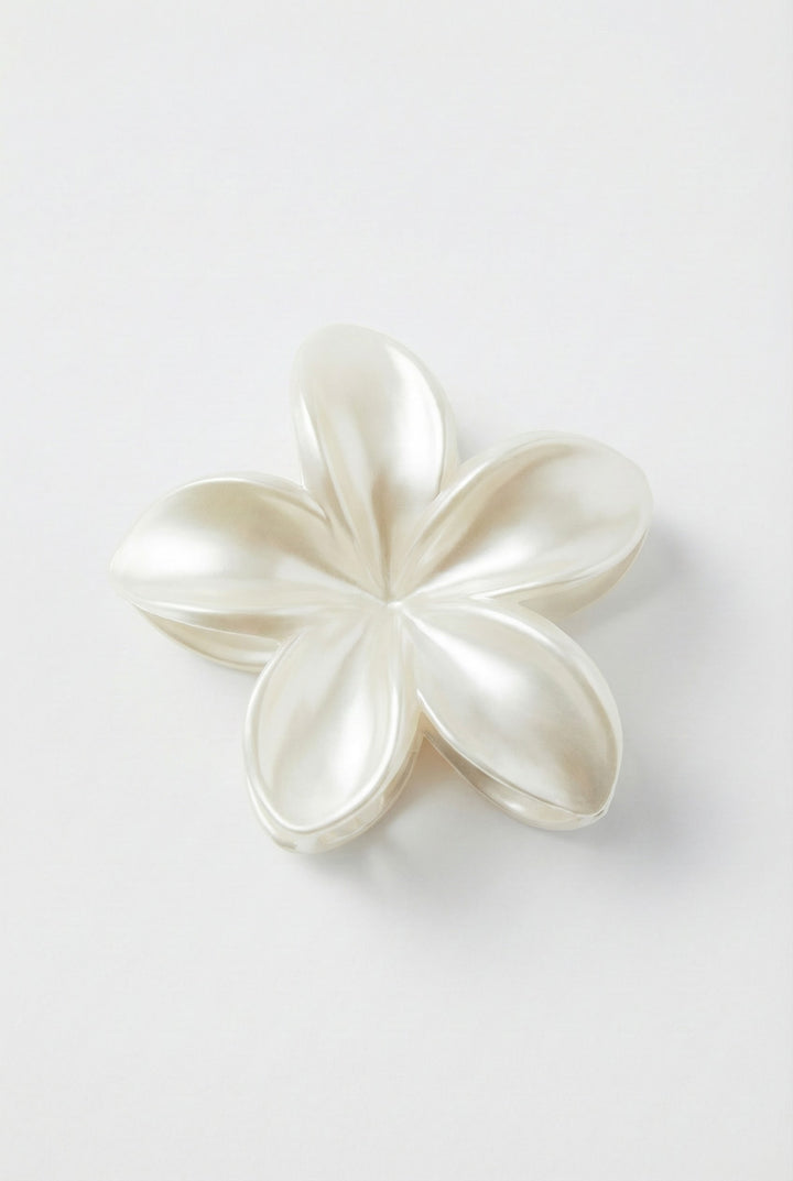 Pearl Flower Hair Clip