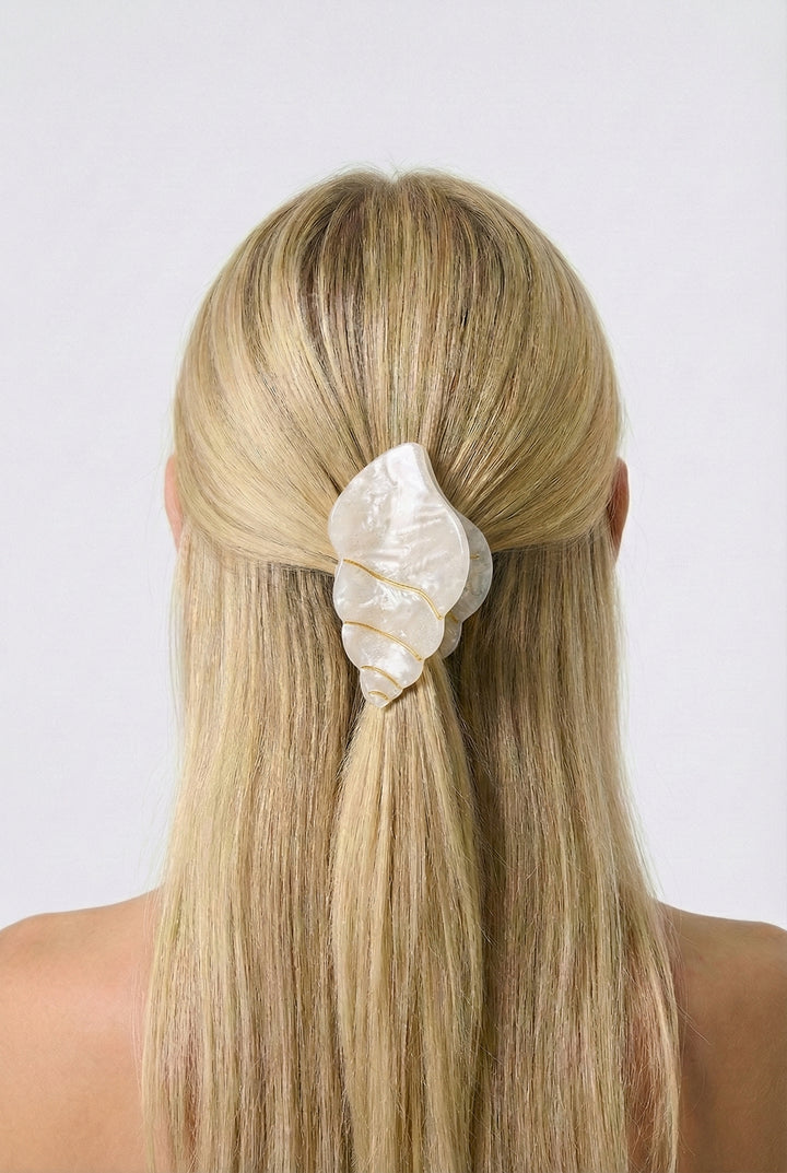 Tide Pool Conch Hair Clip
