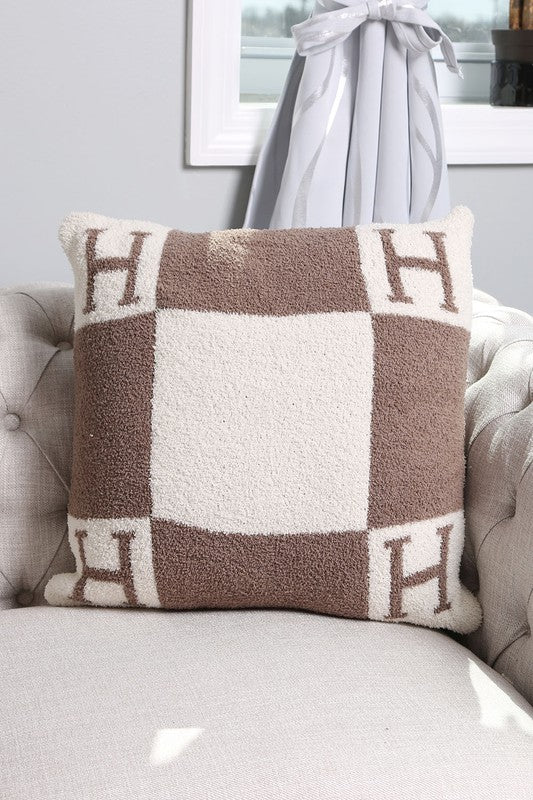 Two Tone H Pillow Cover