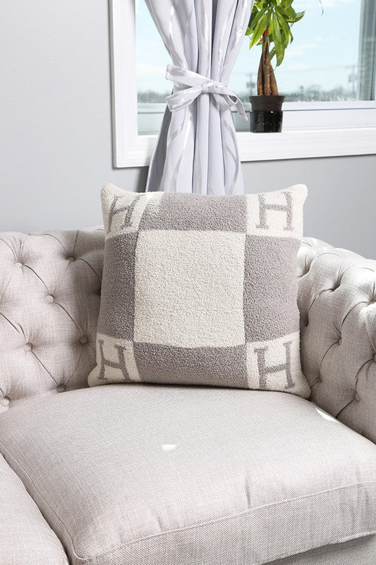 Two Tone H Pillow Cover