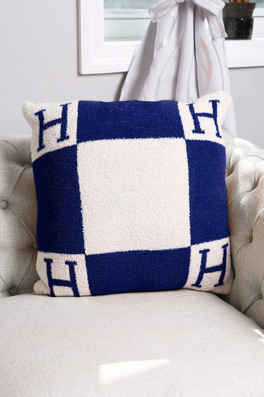 Two Tone H Pillow Cover