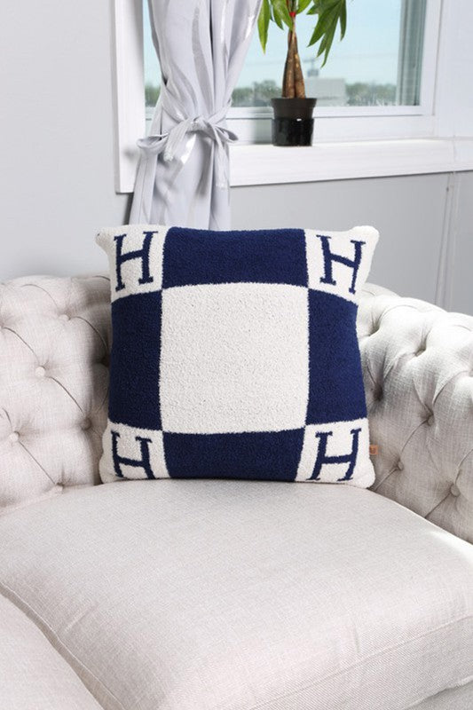Two Tone H Pillow Cover