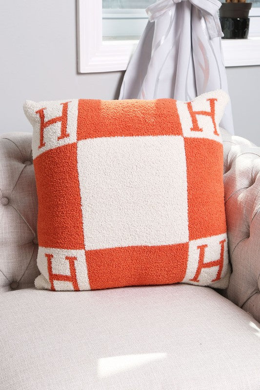 Two Tone H Pillow Cover